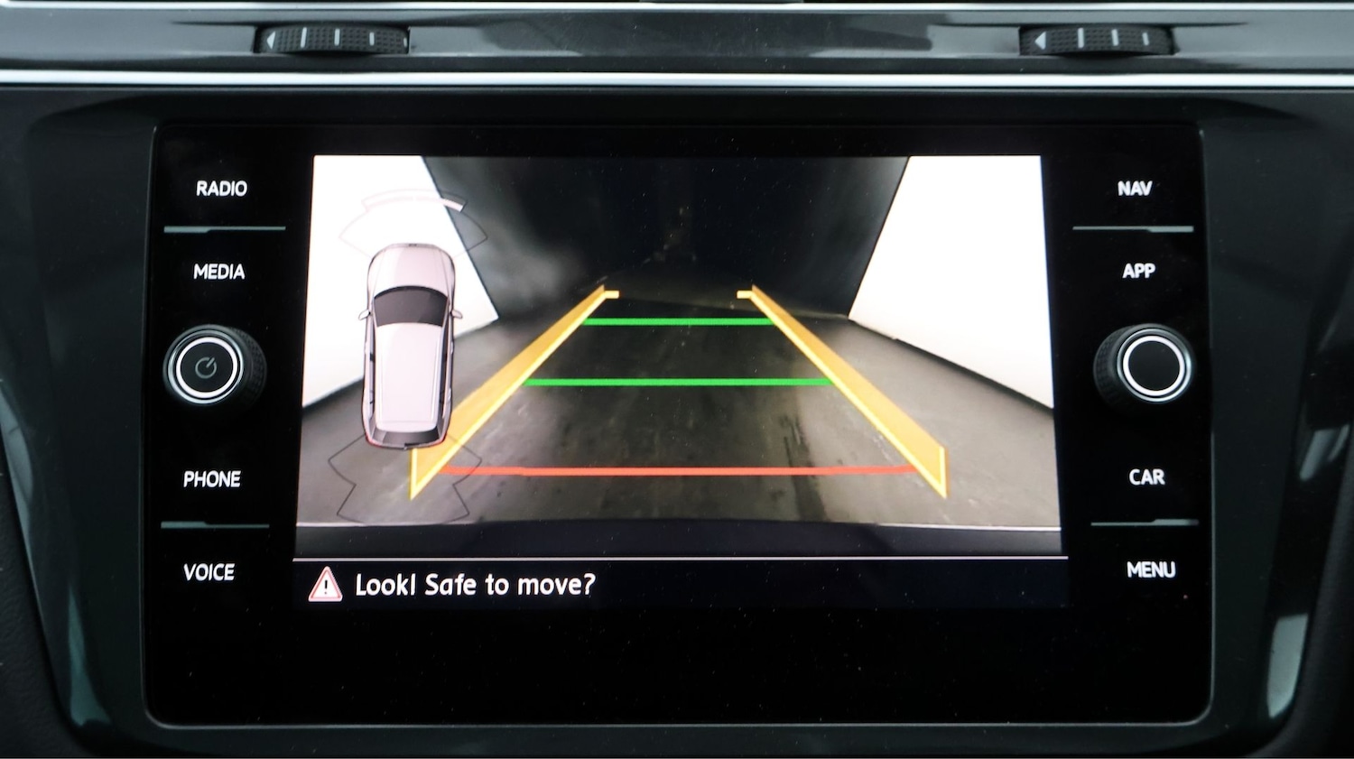 Used Volkswagen Tiguan 2020 for sale - 77460993: Photo 24