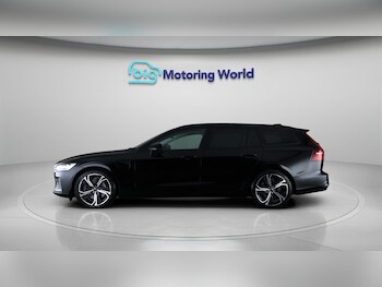 Used Volvo V60 2023 for sale - 78582424: Photo