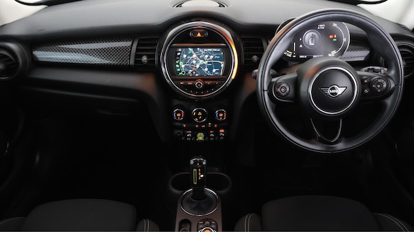 Used MINI Electric Hatch 2020 for sale - 76214260: Photo 14