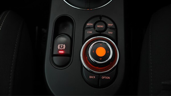 Used MINI Electric Hatch 2020 for sale - 76214260: Photo 23