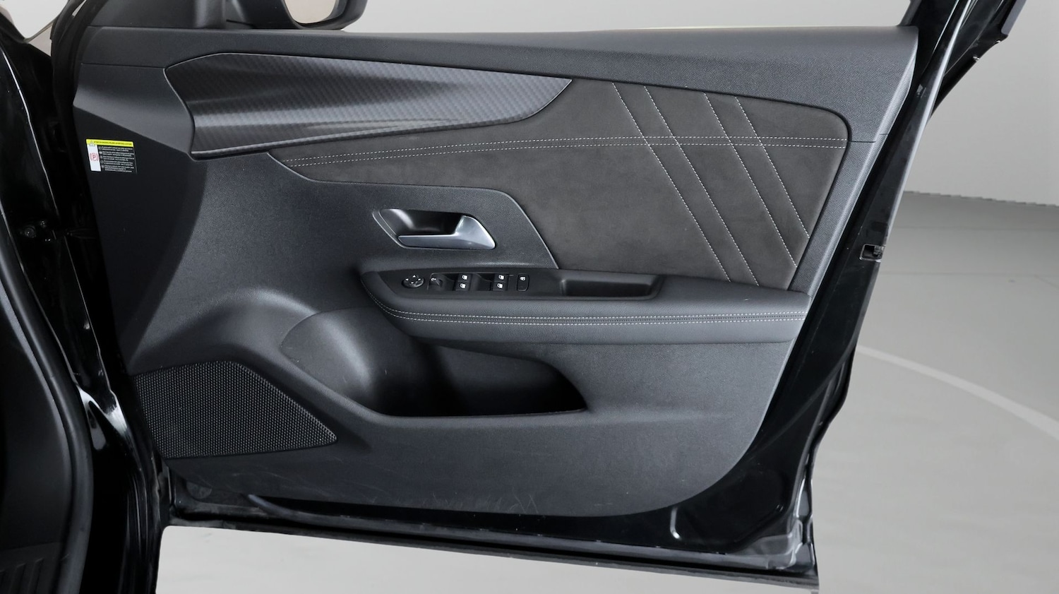 Used Vauxhall Mokka 2023 for sale - 77439623: Photo 15