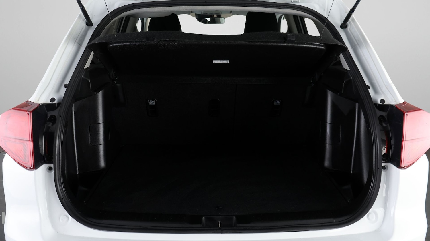 Used Suzuki Vitara 2022 for sale - 77803347: Photo 16