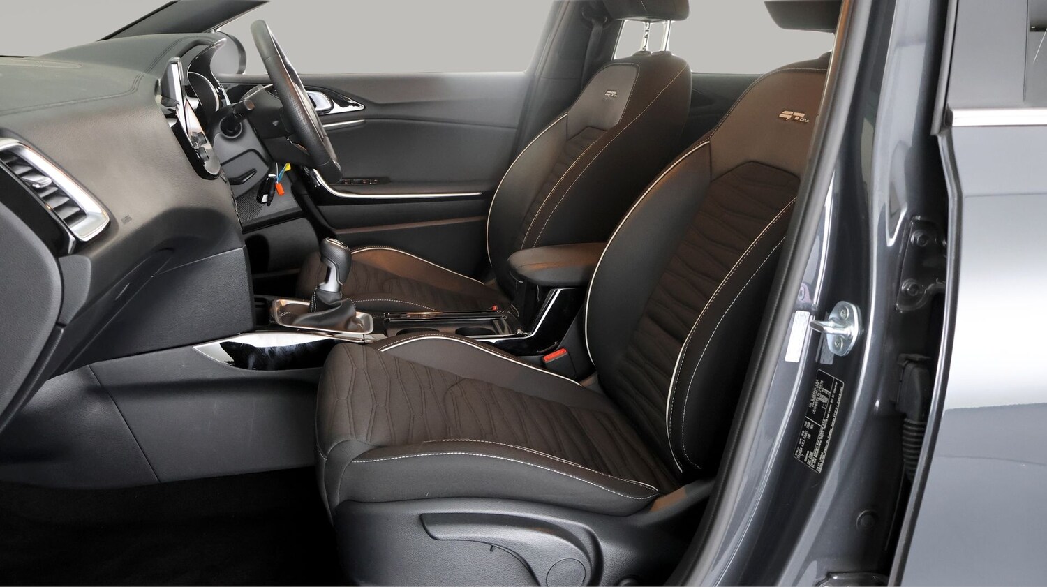 Used Kia Ceed for sale - 78215170: Photo 13