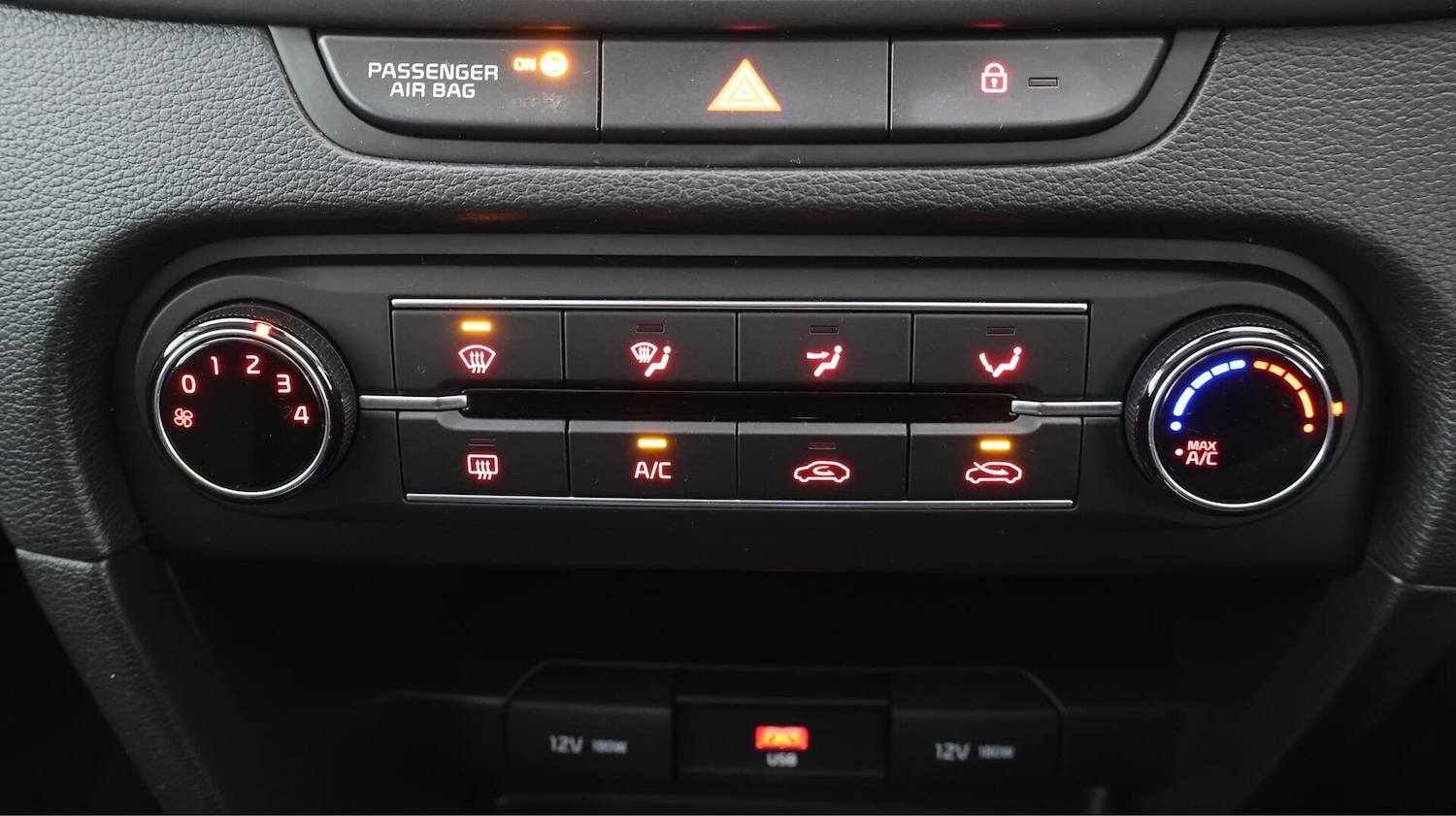 Used Kia XCeed 2020 for sale - 76398563: Photo 12