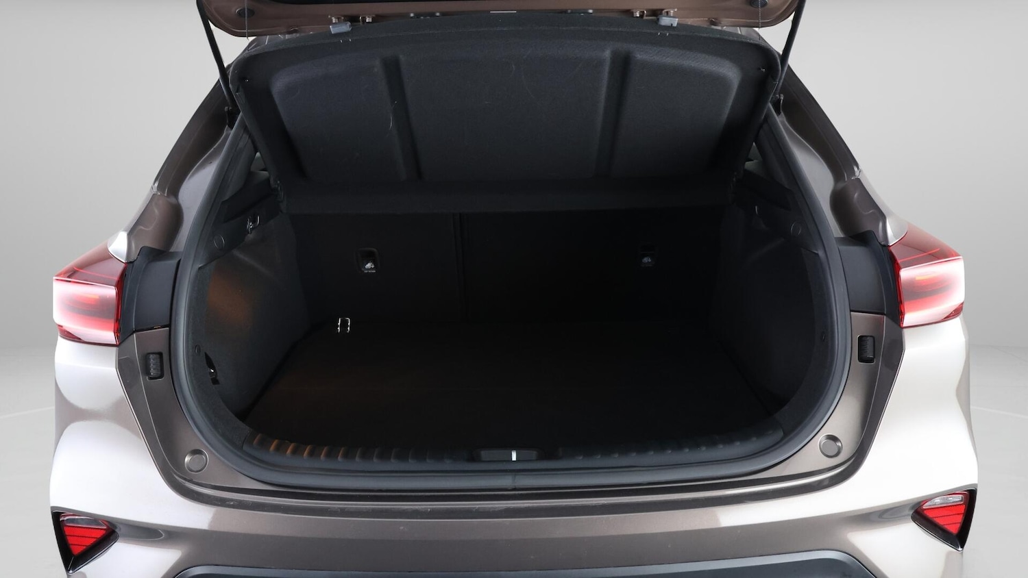 Used Kia XCeed 2020 for sale - 76398563: Photo 17