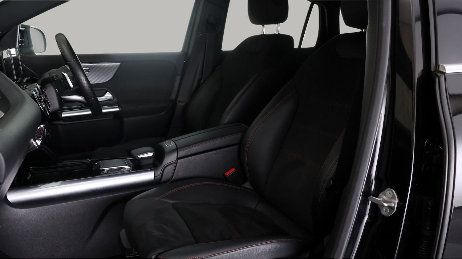 Used Mercedes-Benz GLA 2020 for sale - 77976160: Photo 14