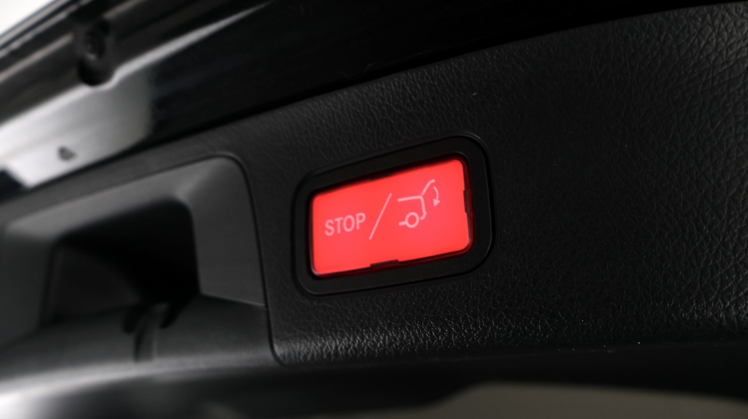 Used Mercedes-Benz GLA 2020 for sale - 77976160: Photo 23