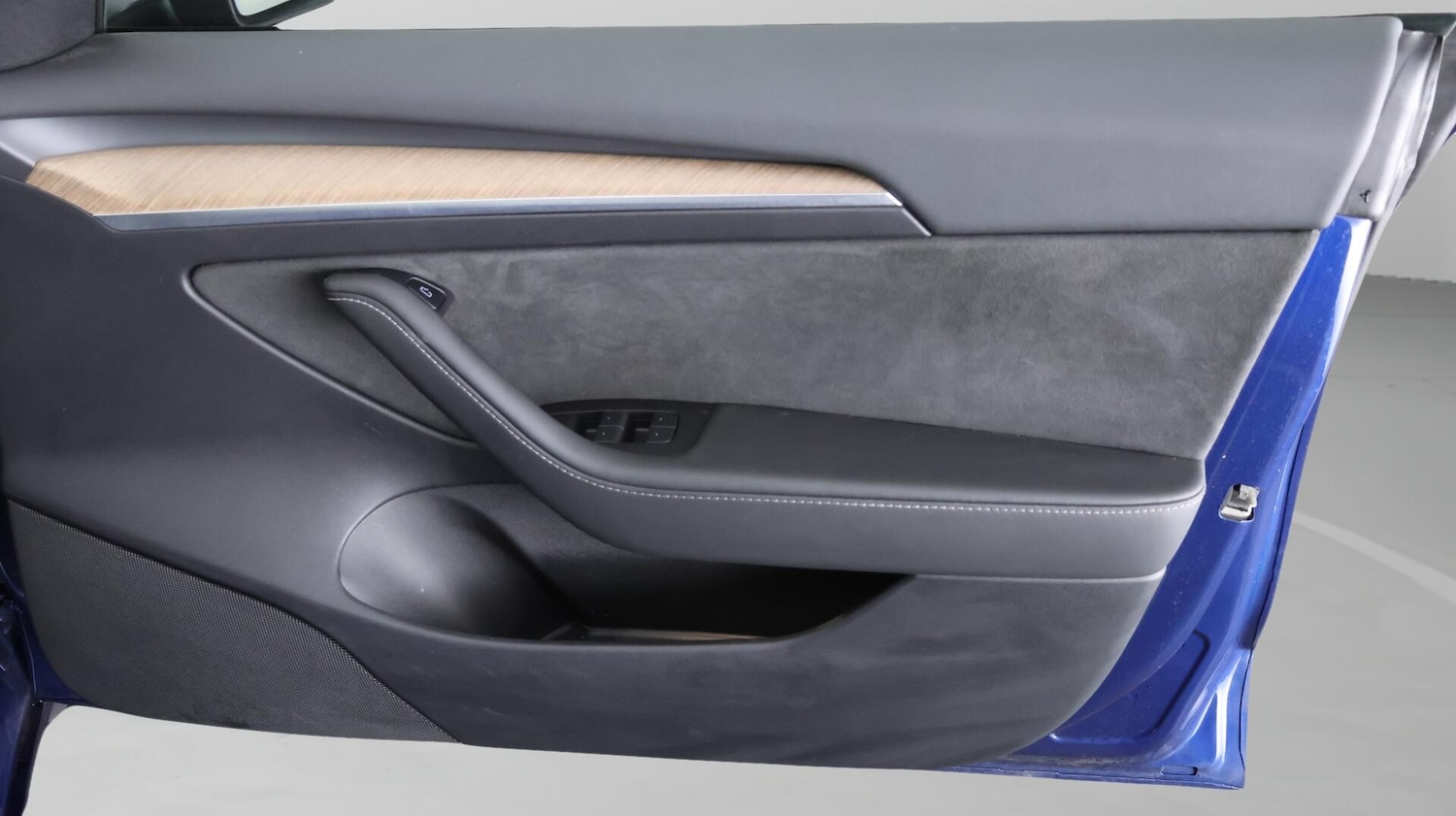 Used Tesla Model 3 2021 for sale - 76122860: Photo 16