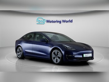 Used Tesla Model 3 2021 for sale - 76122860: Photo 2