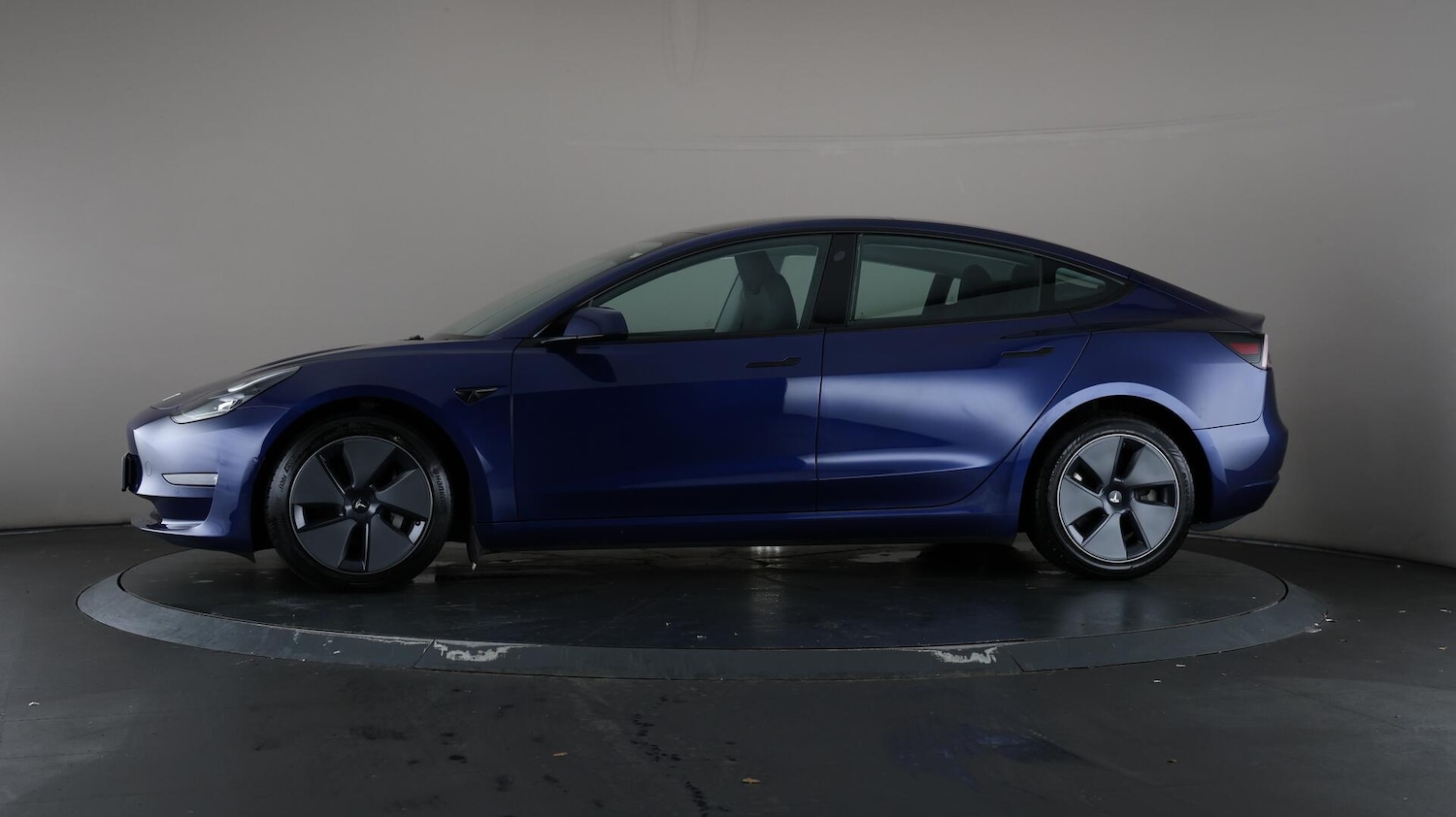 Used Tesla Model 3 2021 for sale - 76122860: Photo 42