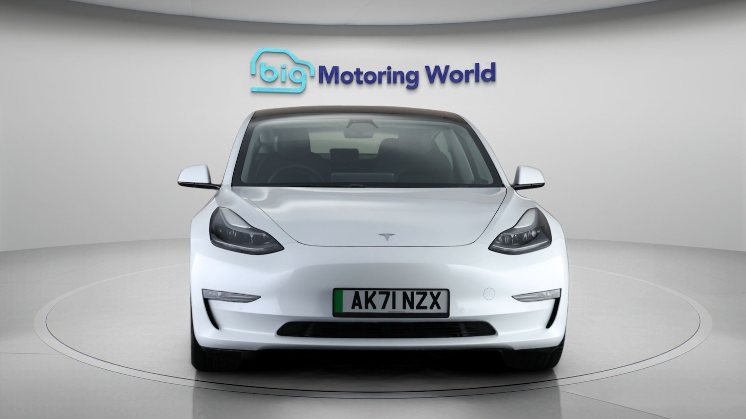 Used Tesla Model 3 2021 for sale - 77214752: Photo 2