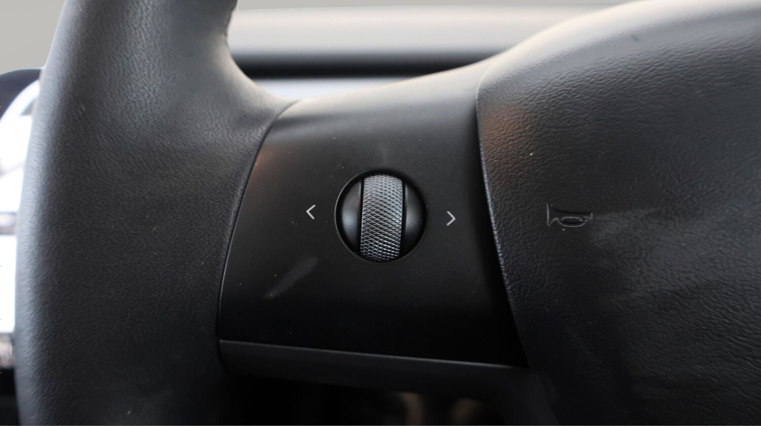 Used Tesla Model 3 2021 for sale - 77214752: Photo 20