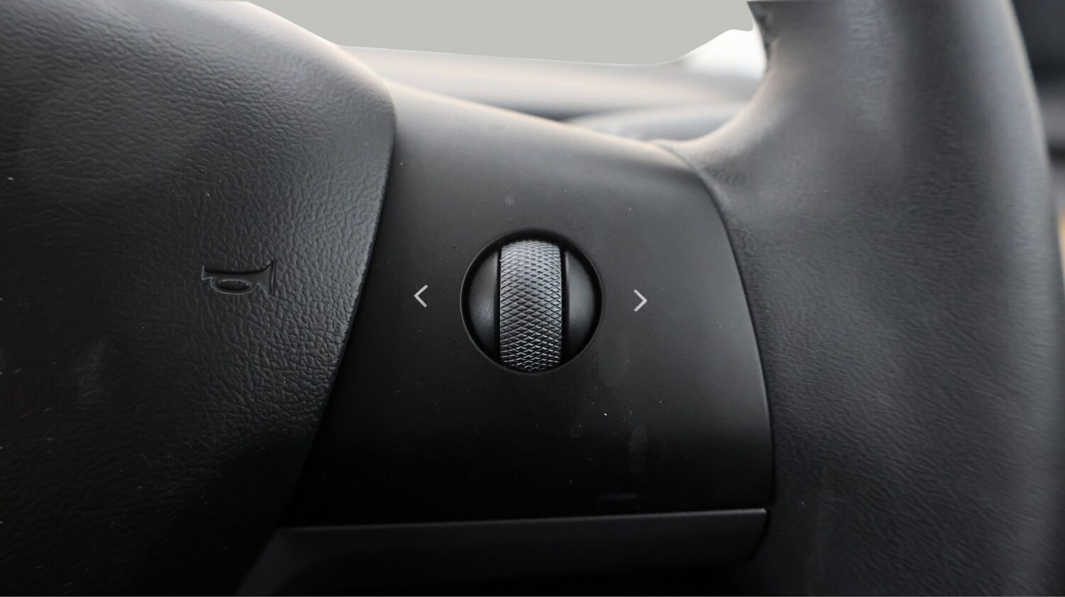 Used Tesla Model 3 2021 for sale - 77214752: Photo 21