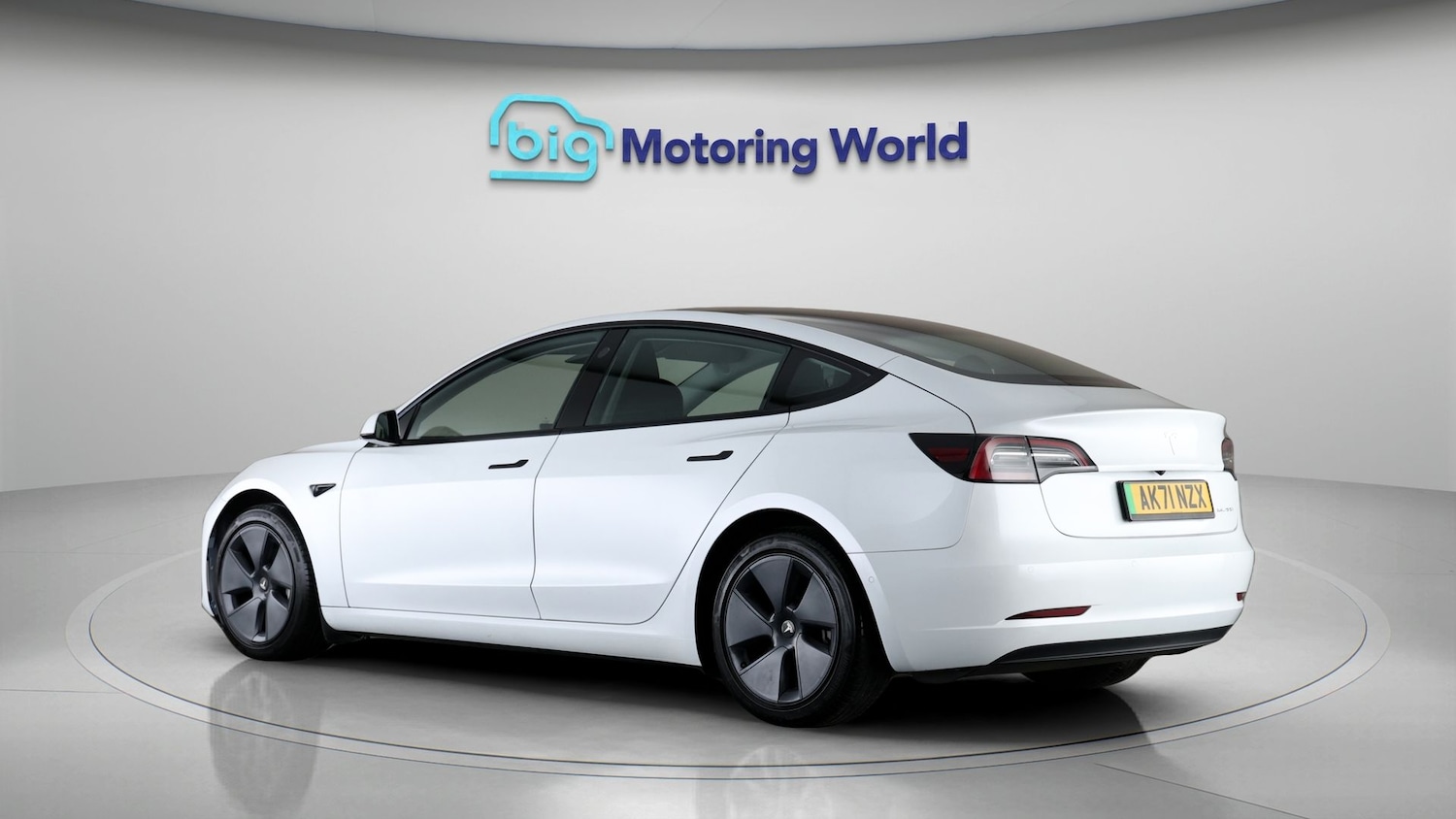 Used Tesla Model 3 2021 for sale - 77214752: Photo 5