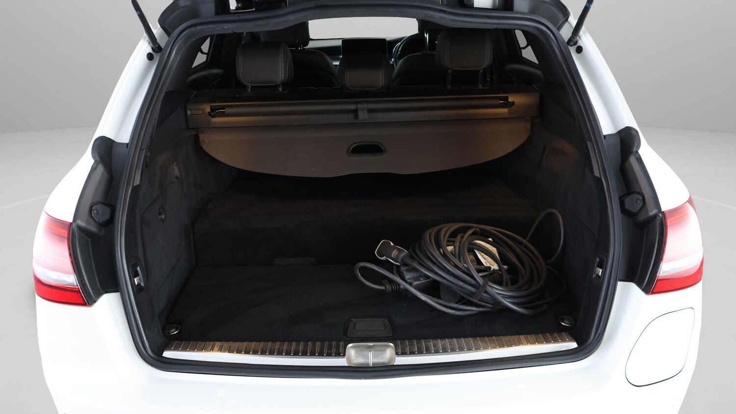 Used Mercedes-Benz C Class 2020 for sale - 76371689: Photo 17