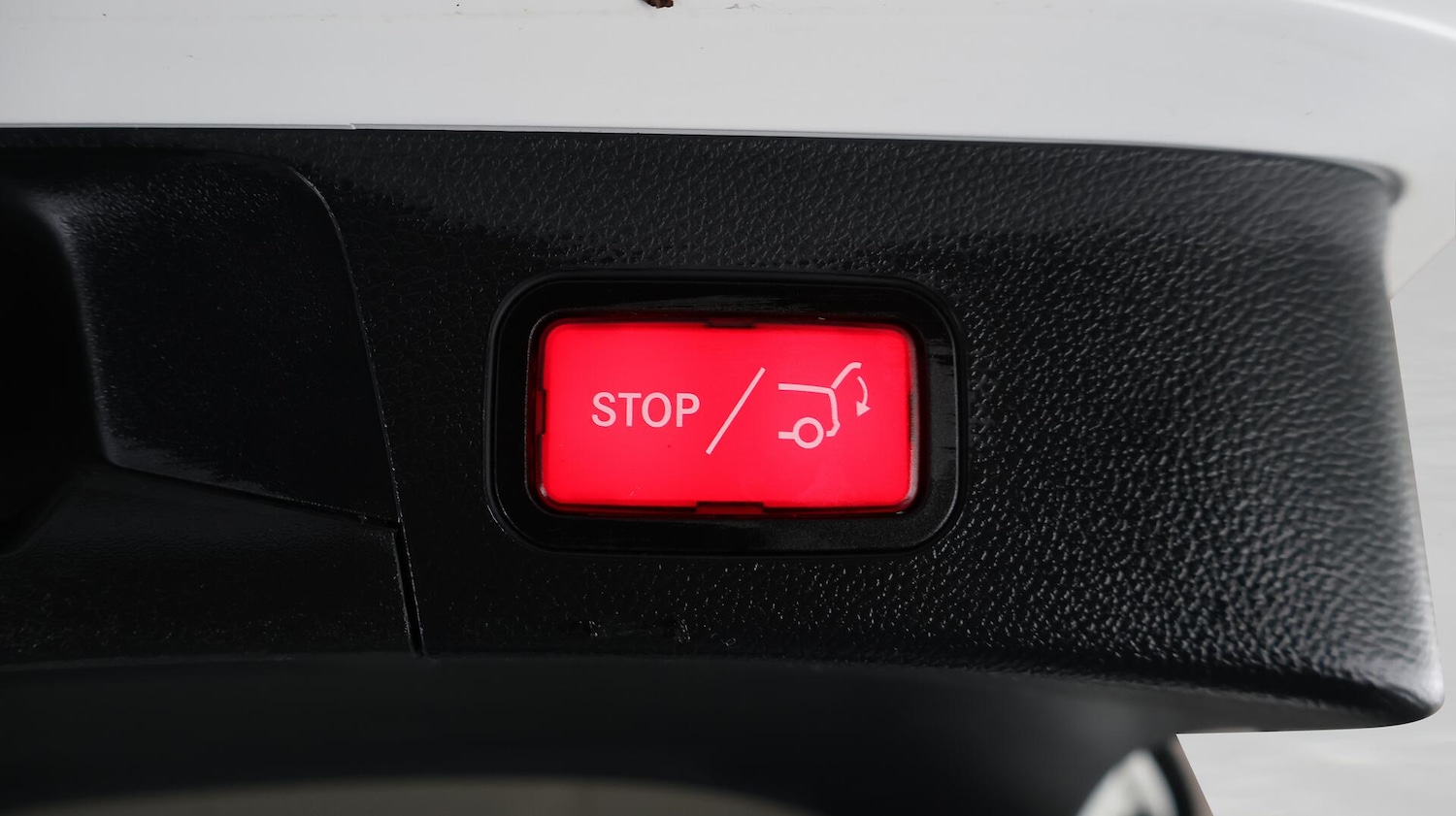 Used Mercedes-Benz C Class 2020 for sale - 76371689: Photo 22