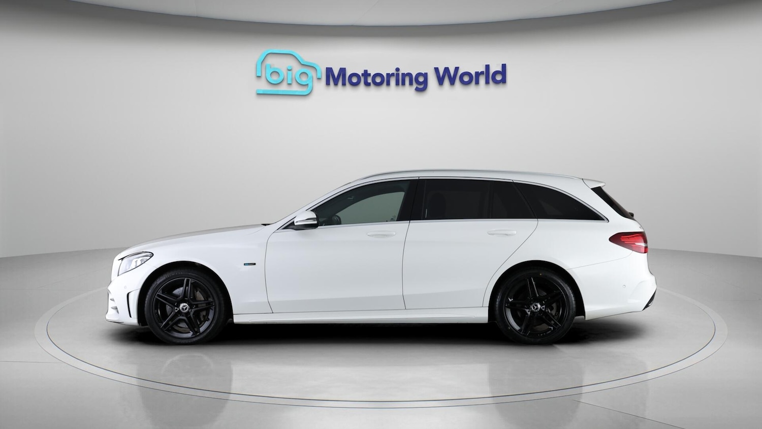 Used Mercedes-Benz C Class 2020 for sale - 76371689: Photo 5
