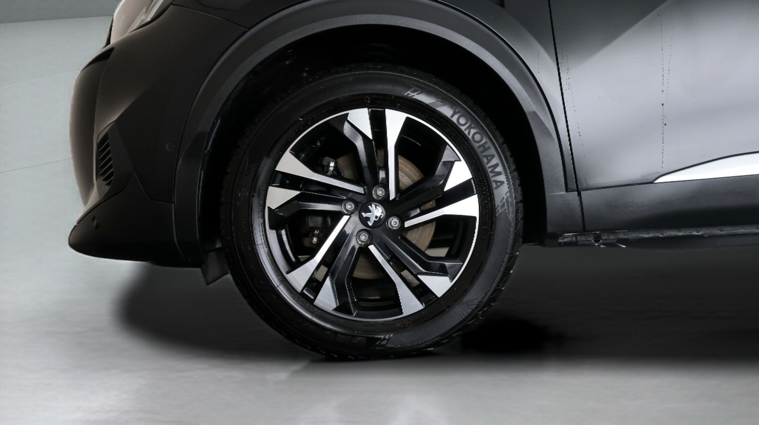 Used Peugeot E-2008 2023 for sale - 77285844: Photo 18