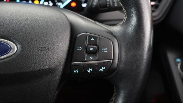 Used Ford Focus 2020 for sale - 76318199: Photo 24