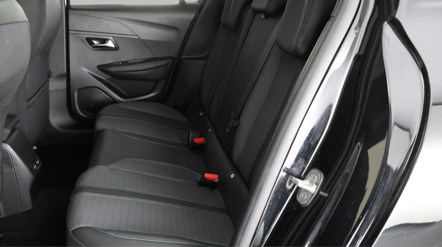 Used Peugeot 208 2023 for sale - 76549411: Photo 17