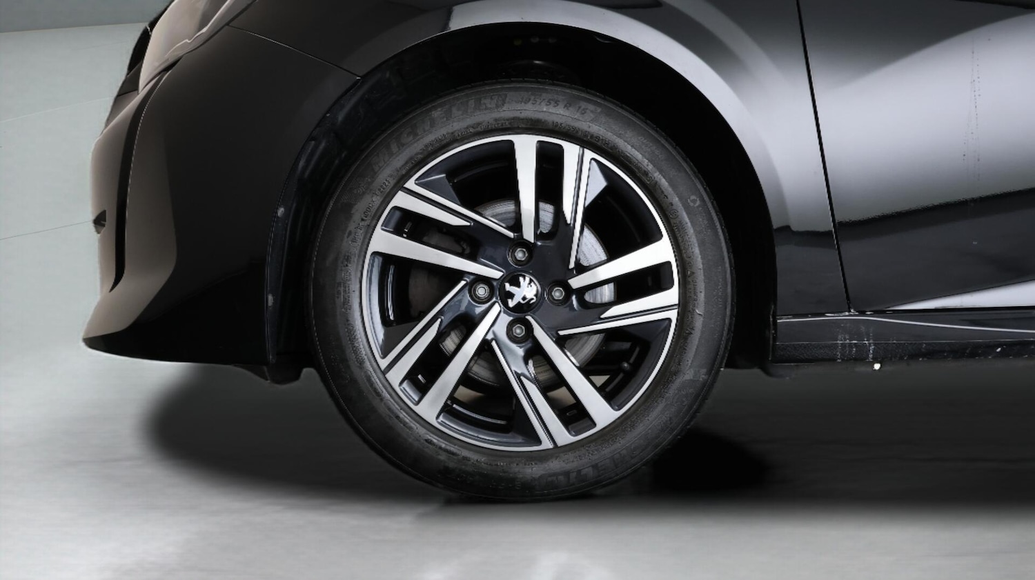 Used Peugeot 208 2023 for sale - 76549411: Photo 19