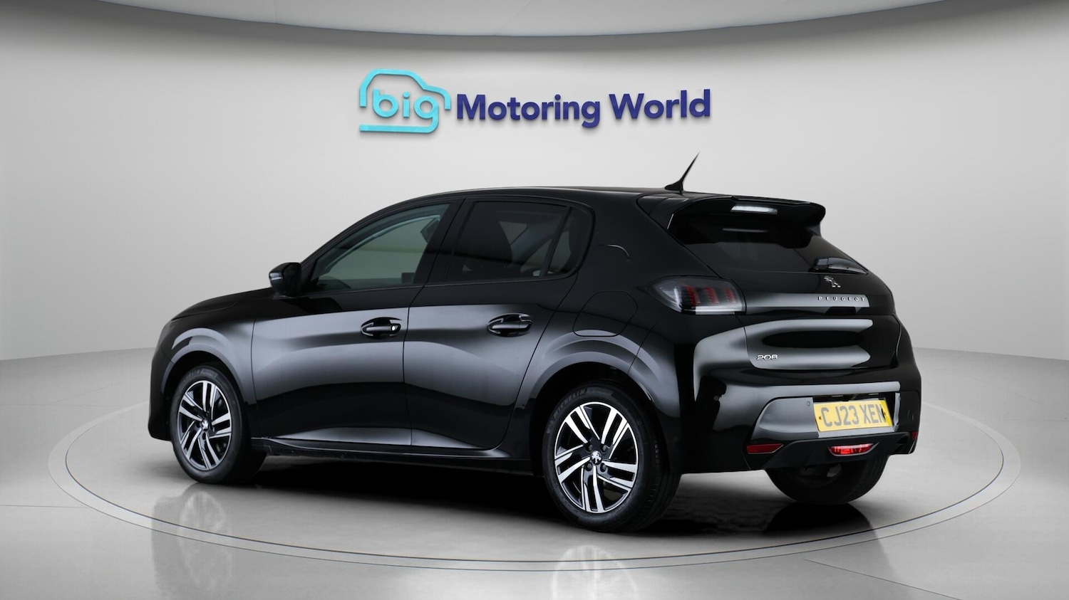 Used Peugeot 208 2023 for sale - 76549411: Photo 6