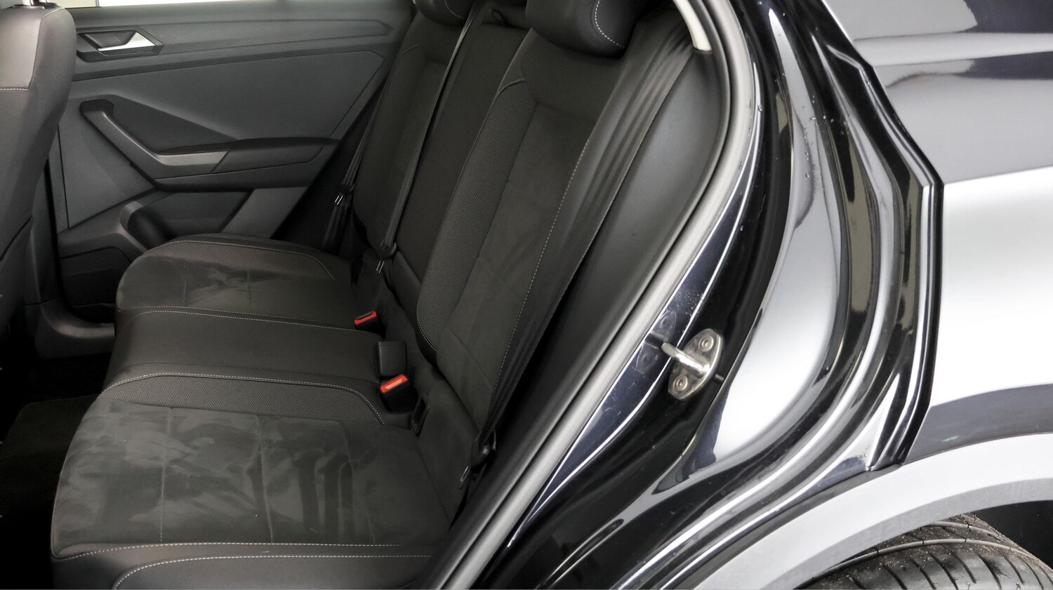 Used Volkswagen T-Roc for sale - 77854449: Photo 16