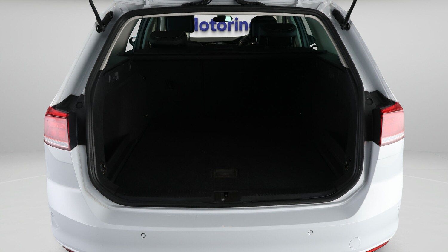 Used Volkswagen Passat for sale - 77500976: Photo 17