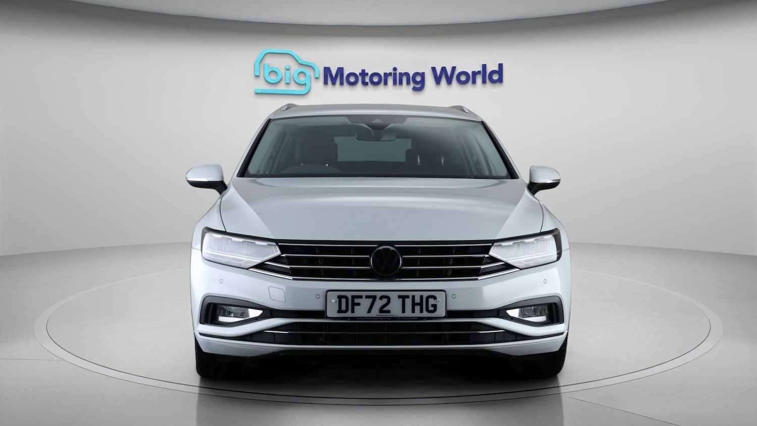 Used Volkswagen Passat for sale - 77500976: Photo 2