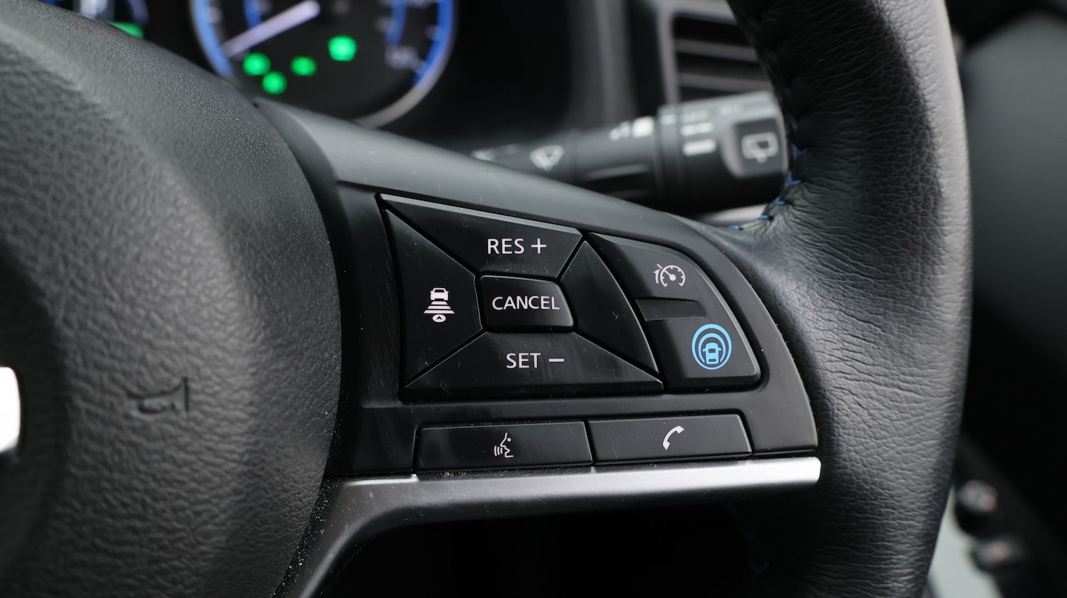 Used Nissan Leaf 2021 for sale - 77087653: Photo 25