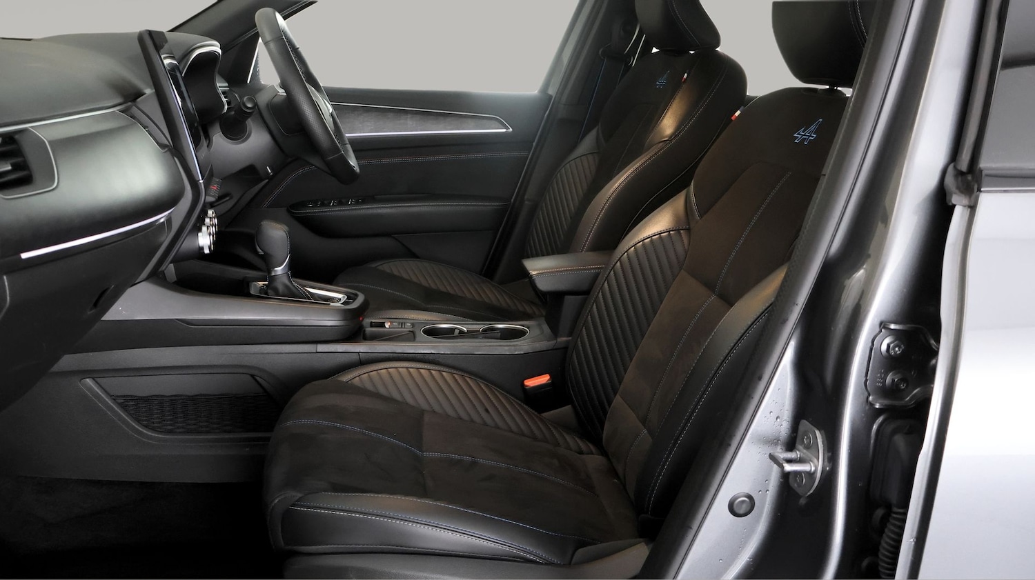 Used Renault Arkana 2024 for sale - 78093039: Photo 13