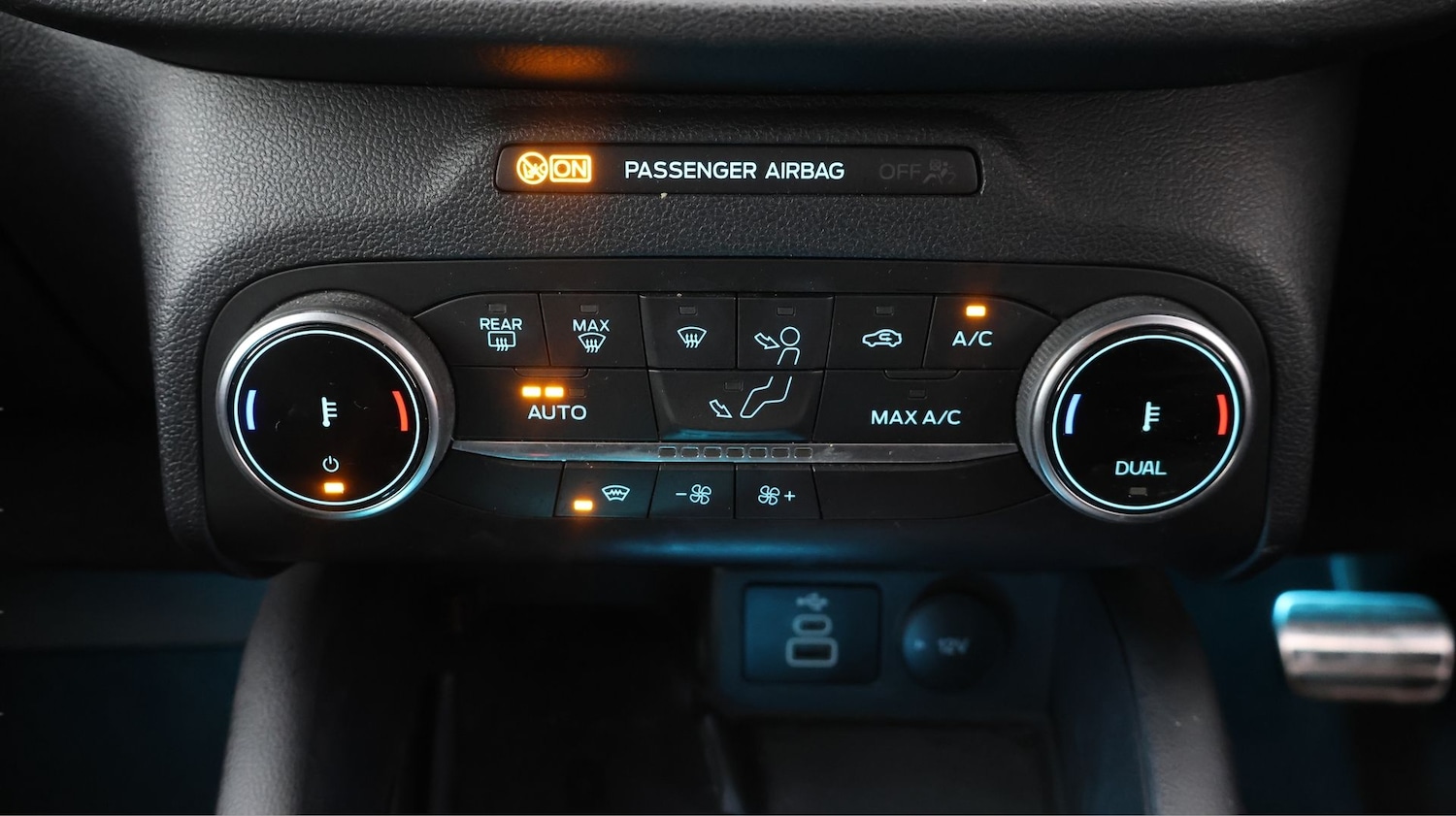 Used Ford Kuga 2023 for sale - 77565330: Photo 11