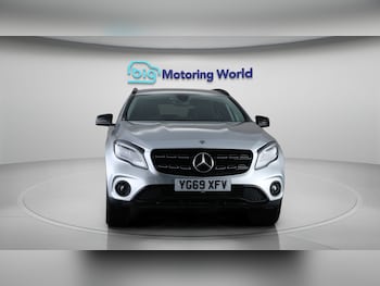 Used Mercedes-Benz GLA 2019 for sale - 79121216: Photo
