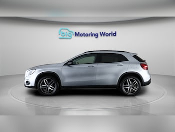 Used Mercedes-Benz GLA 2019 for sale - 79121216: Photo
