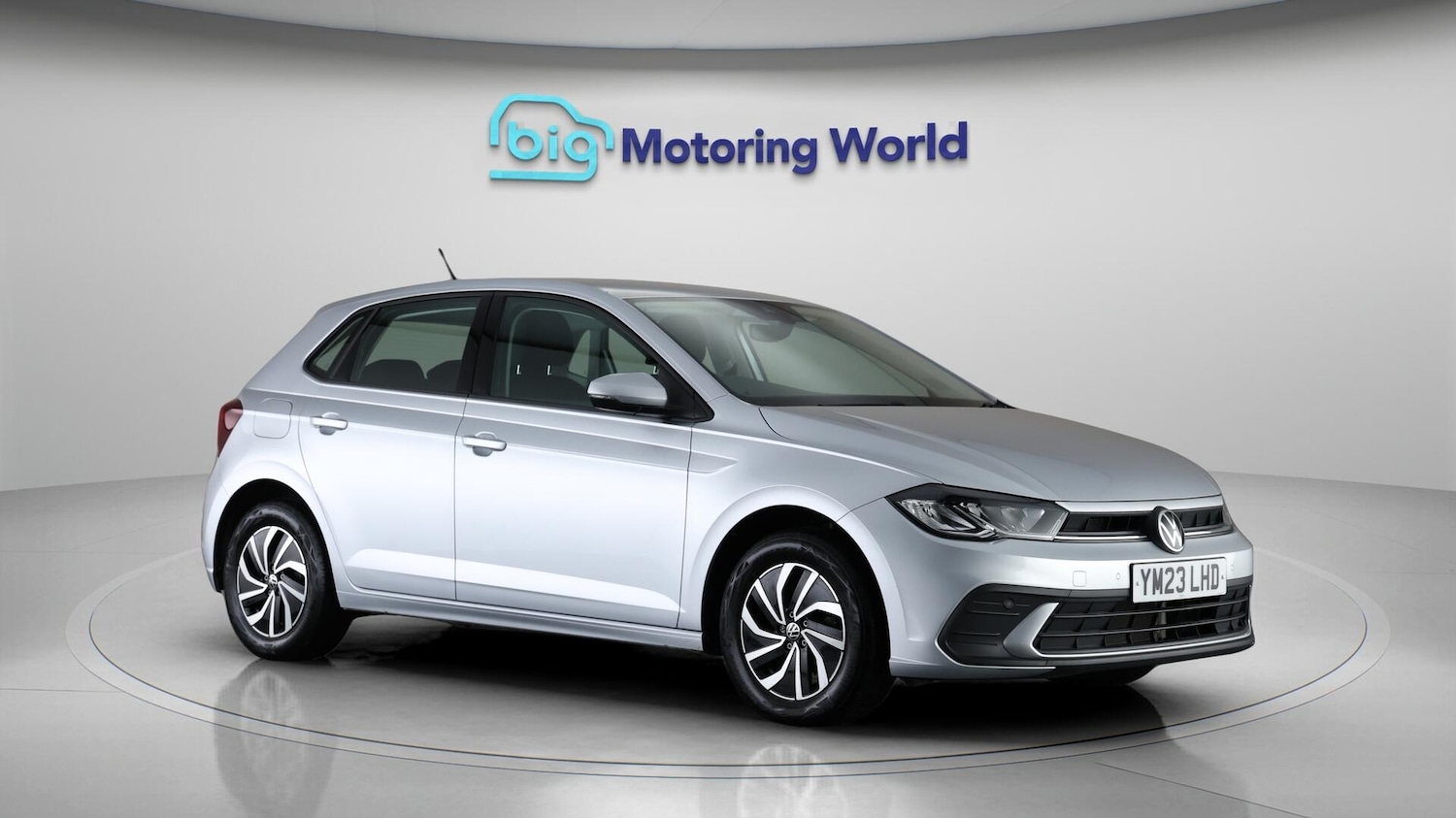 Used Volkswagen Polo 2023 for sale - 76714623: Photo 2