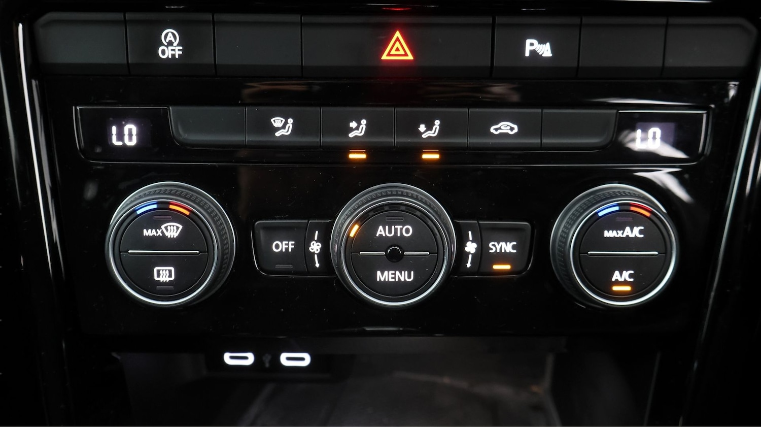 Used Volkswagen T-Roc 2021 for sale - 77314160: Photo 11