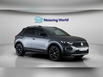 Used Volkswagen T-Roc 2021 for sale - 77314160: Photo