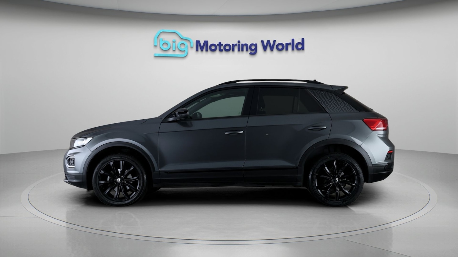 Used Volkswagen T-Roc 2021 for sale - 77314160: Photo 4