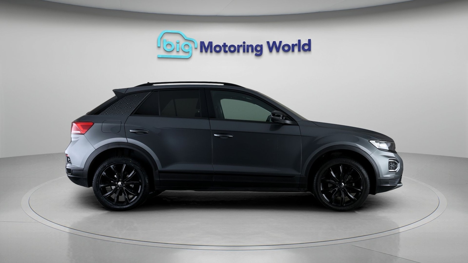 Used Volkswagen T-Roc 2021 for sale - 77314160: Photo 8