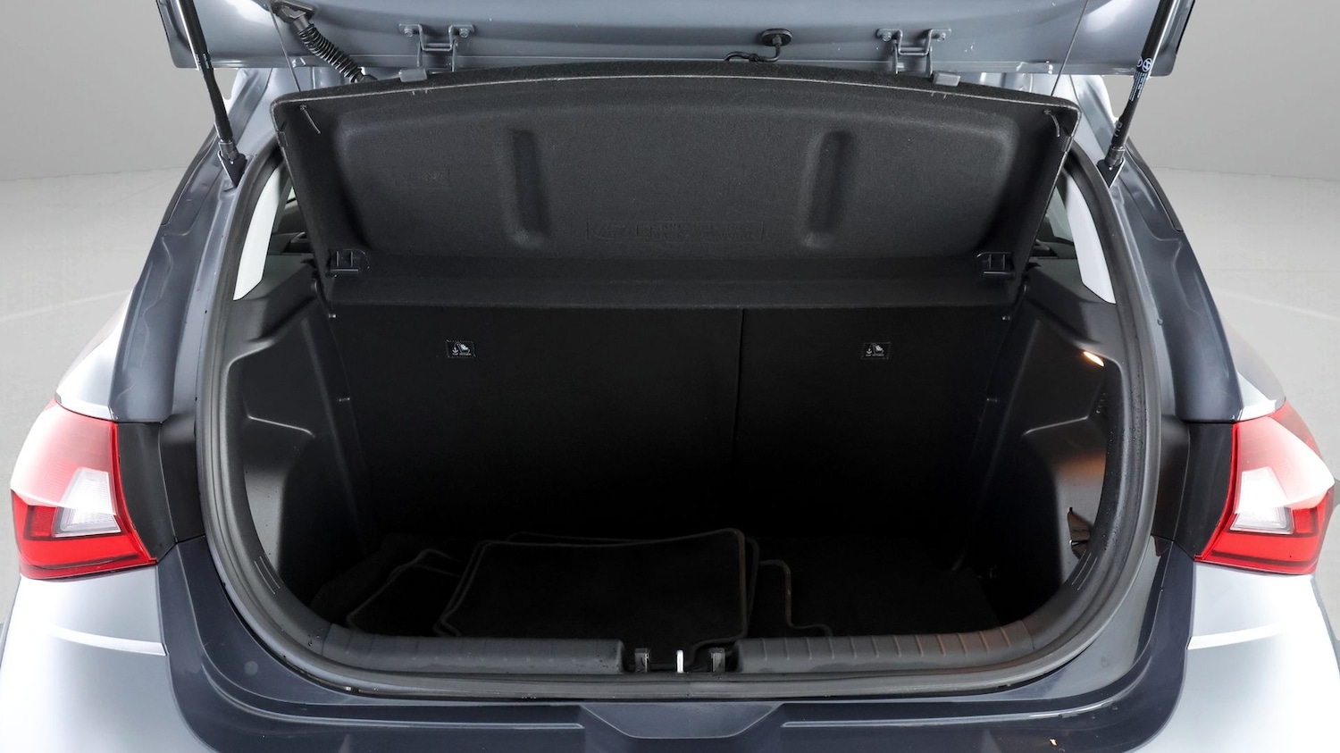 Used Hyundai i20 2023 for sale - 77822707: Photo 16