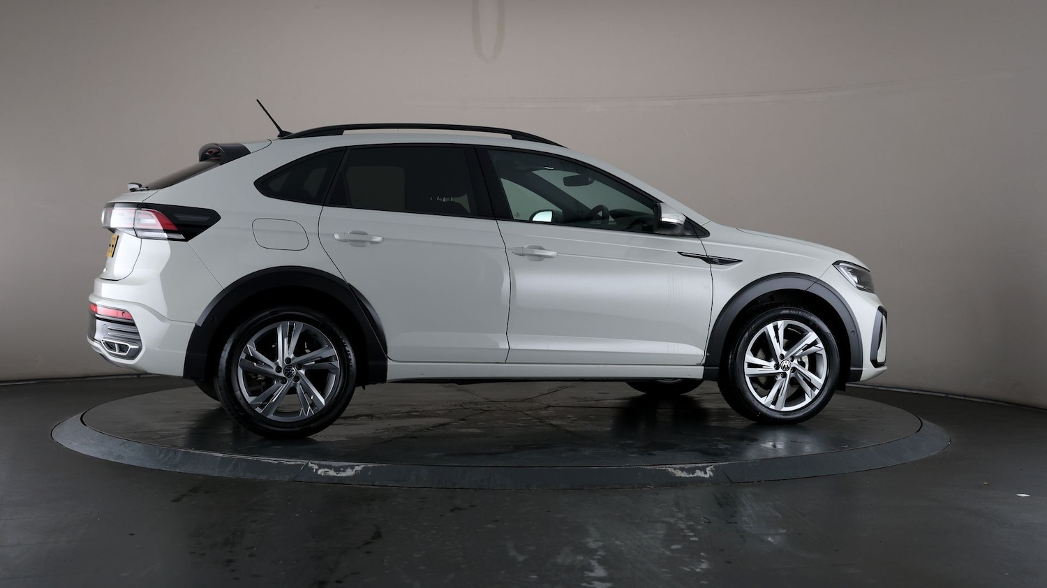 Used Volkswagen Taigo for sale - 76810493: Photo 55