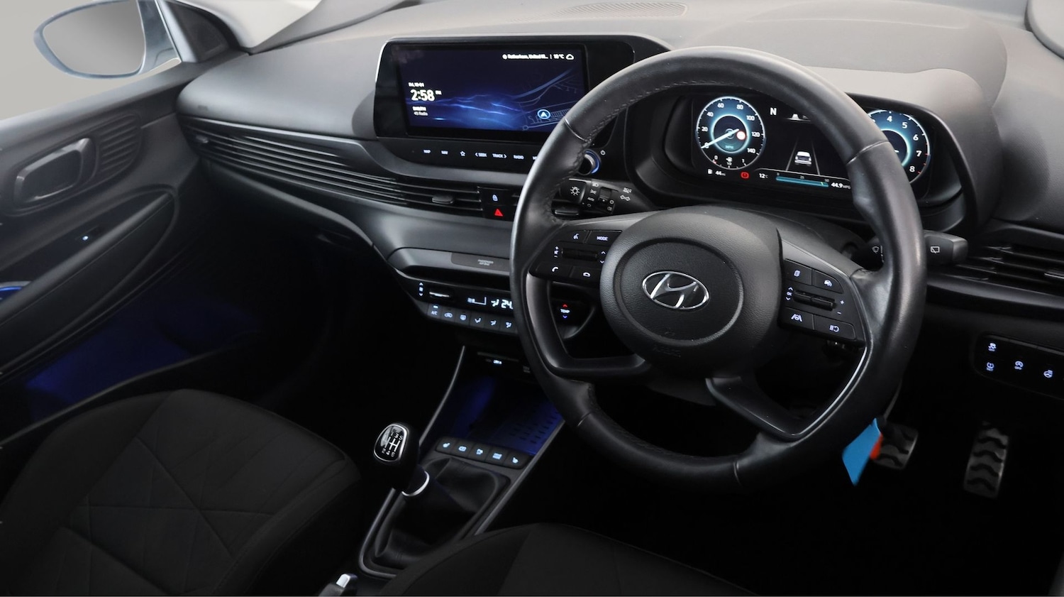 Used Hyundai BAYON 2023 for sale - 78202319: Photo 9