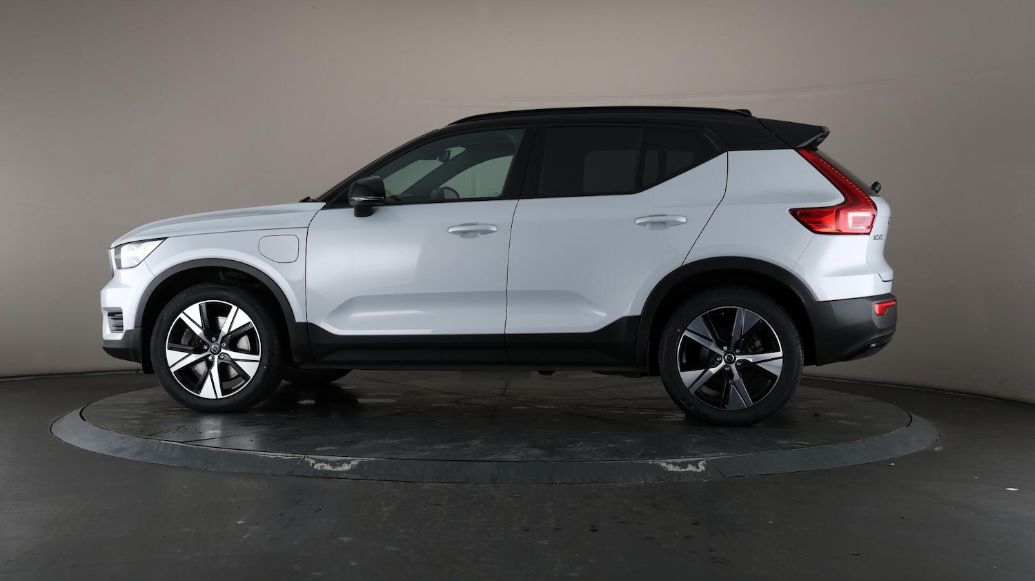 Used Volvo XC40 2022 for sale - 76153036: Photo 35
