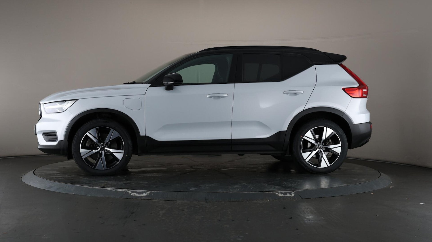 Used Volvo XC40 2022 for sale - 76153036: Photo 37