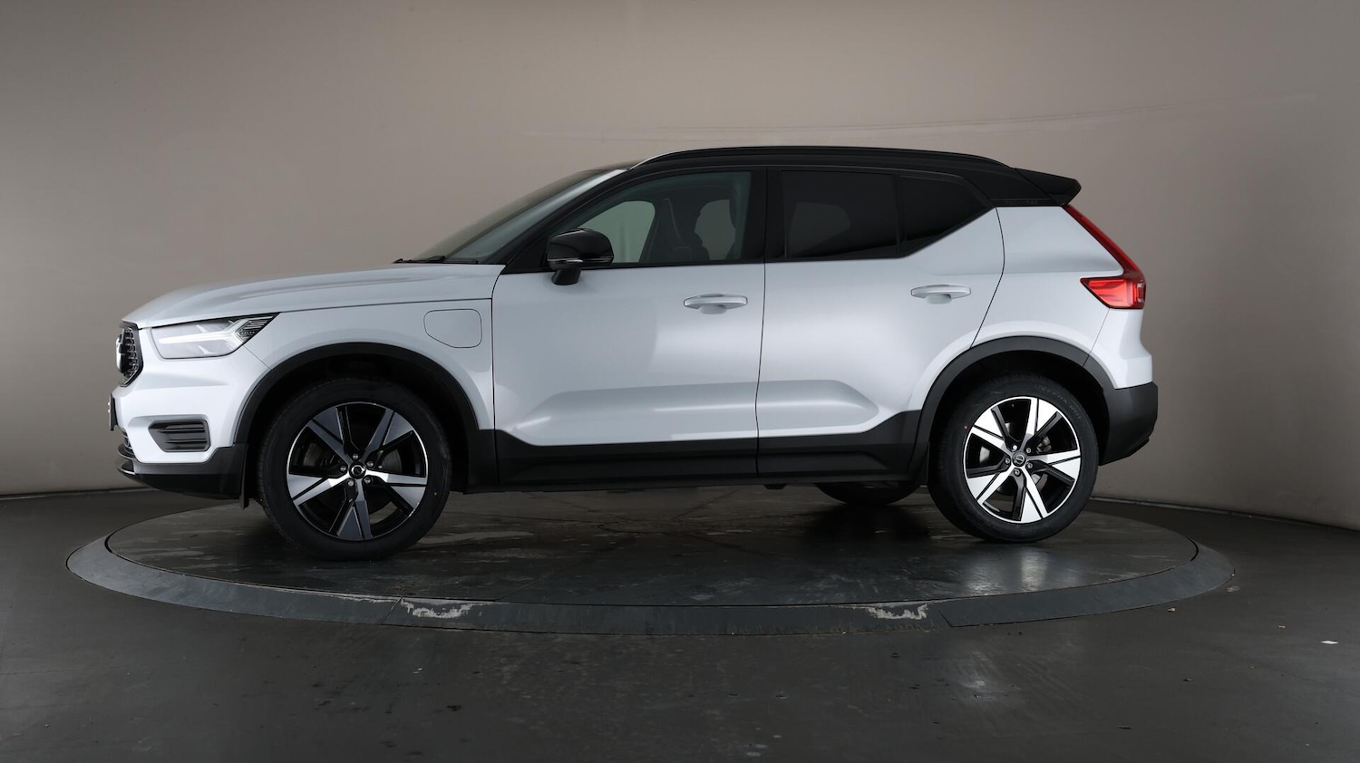 Used Volvo XC40 2022 for sale - 76153036: Photo 38