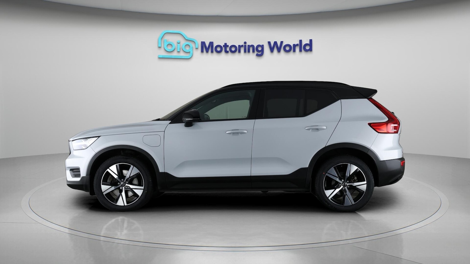 Used Volvo XC40 2022 for sale - 76153036: Photo 5