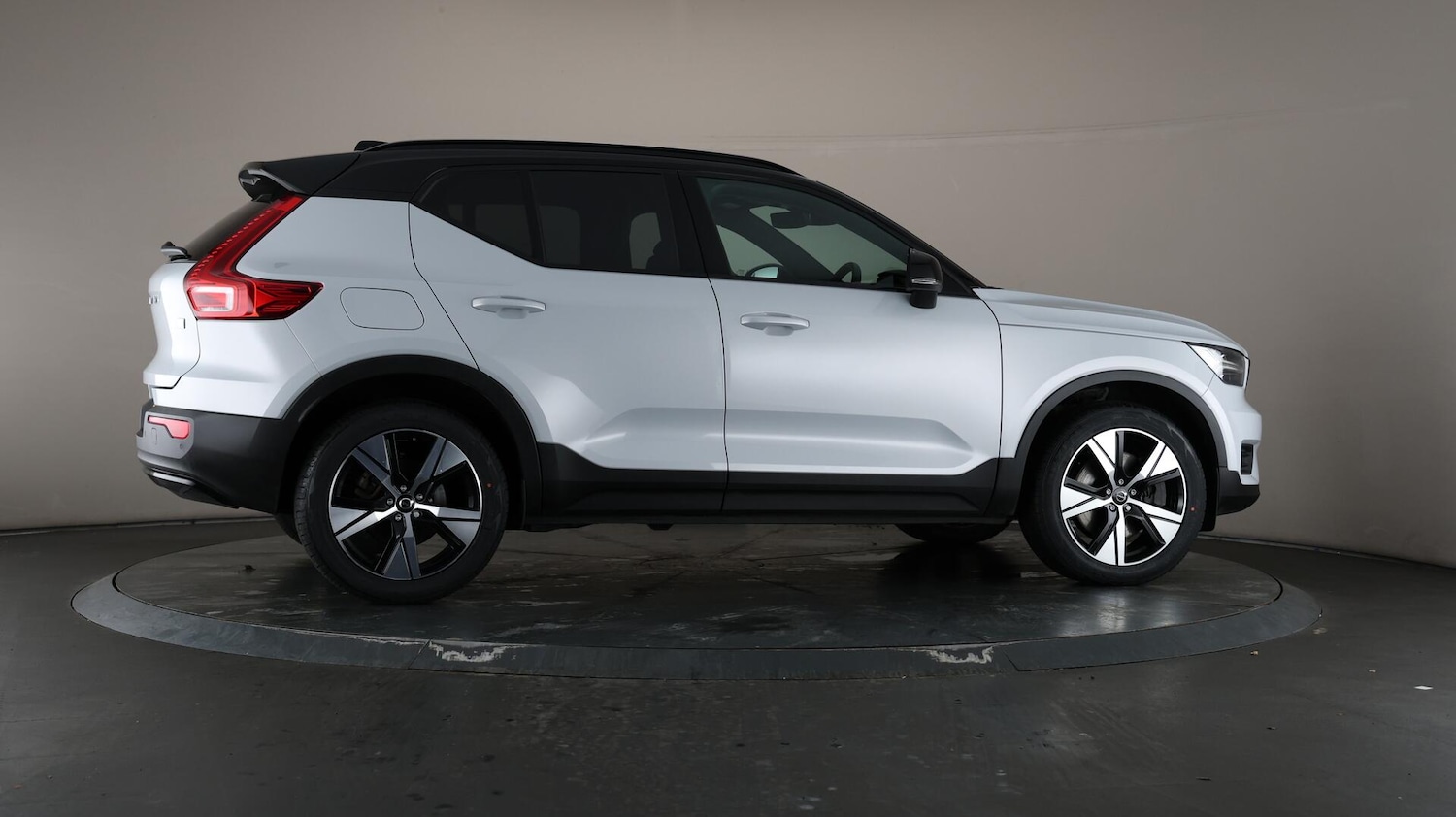 Used Volvo XC40 2022 for sale - 76153036: Photo 61