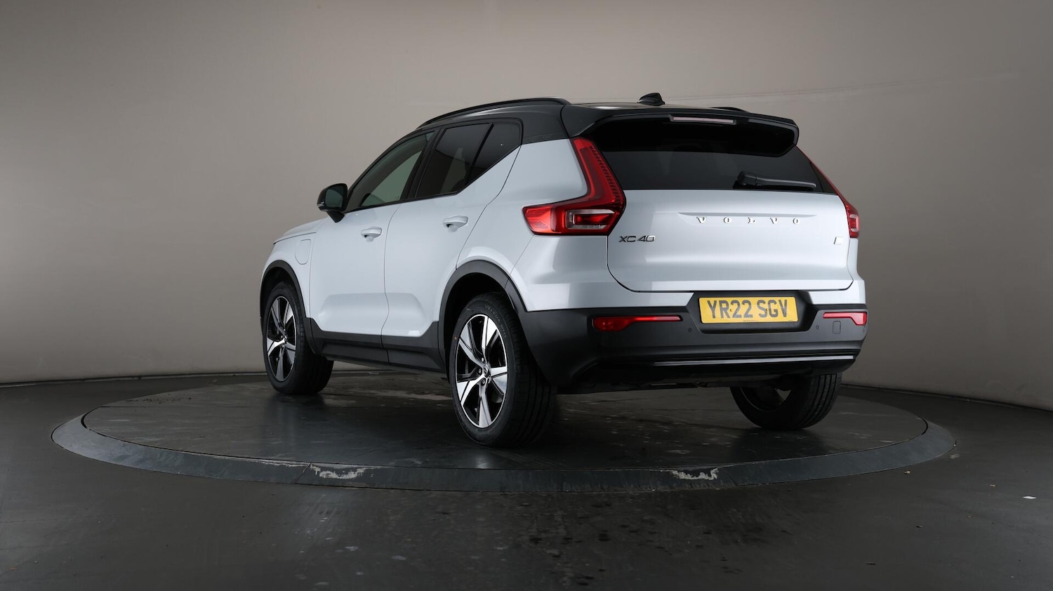 Used Volvo XC40 2022 for sale - 76153036: Photo 67