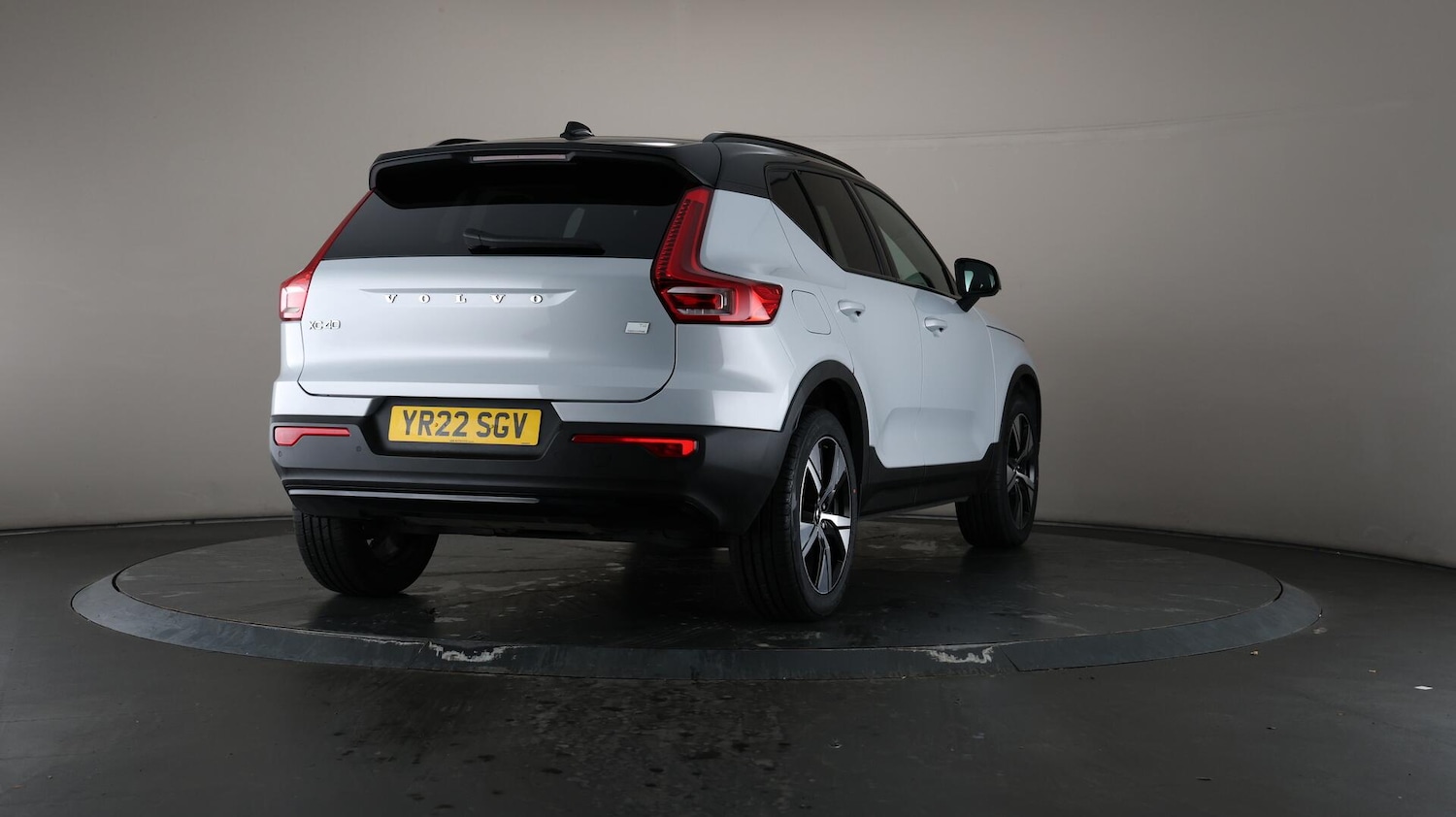 Used Volvo XC40 2022 for sale - 76153036: Photo 68