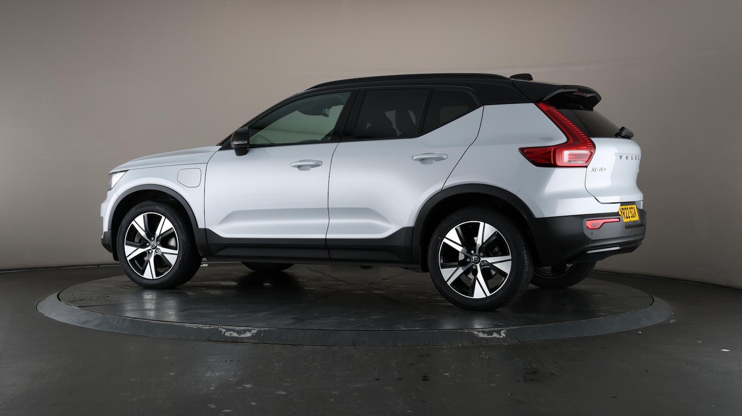 Used Volvo XC40 2022 for sale - 76153036: Photo 75